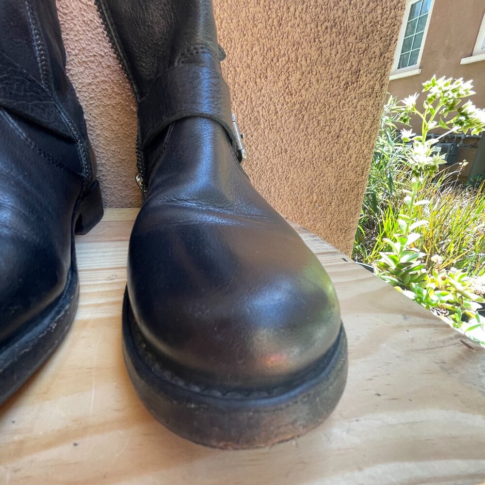 Frye Vicky Engineer 6 inch black 100% leather buckle moto boots ankle booties - Picture 7 of 16